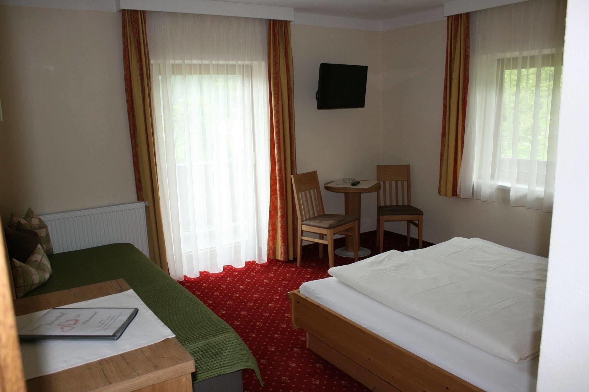 Pension Birkenhof Mayrhofen Eksteriør bilde