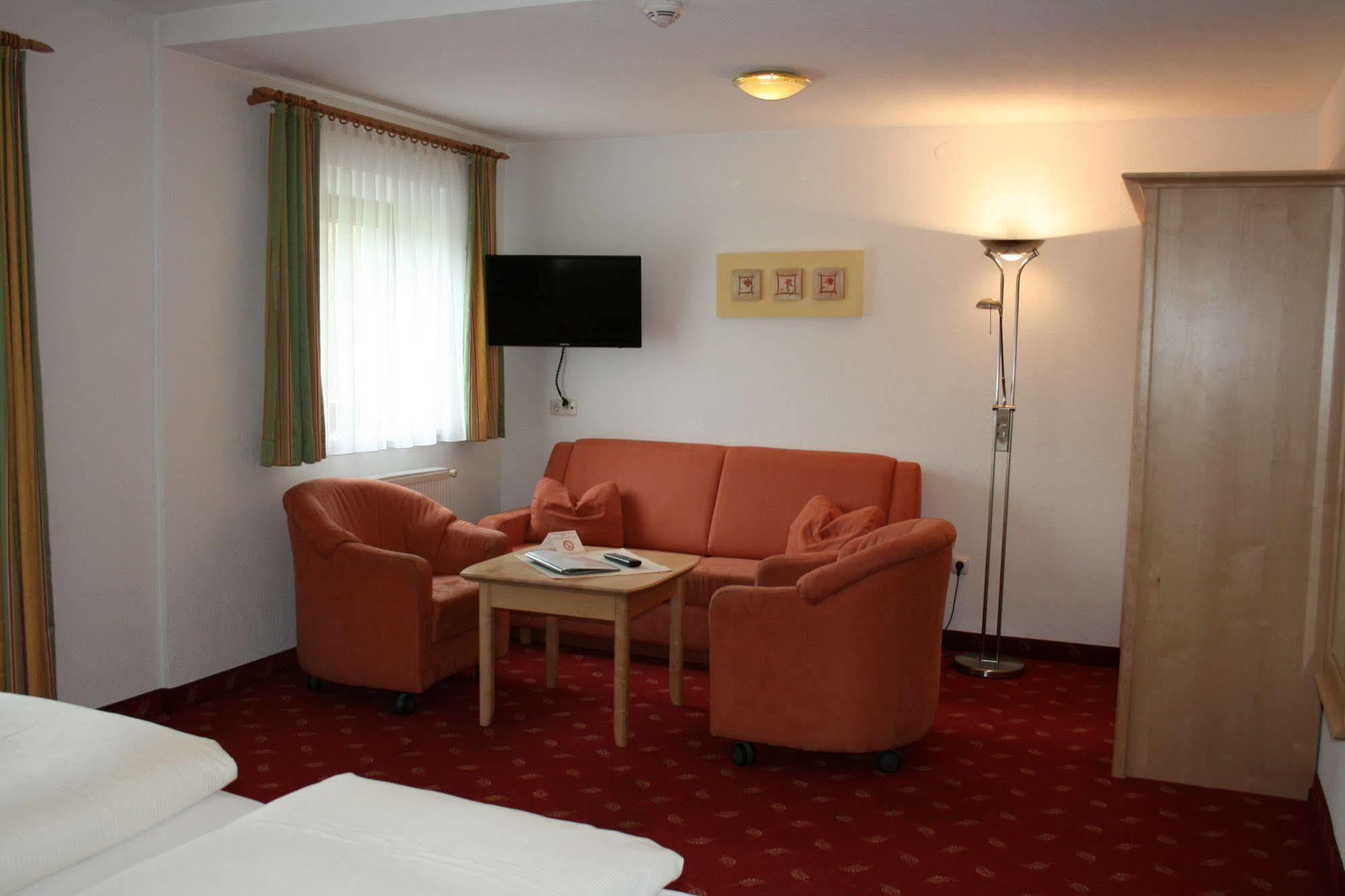 Pension Birkenhof Mayrhofen Eksteriør bilde