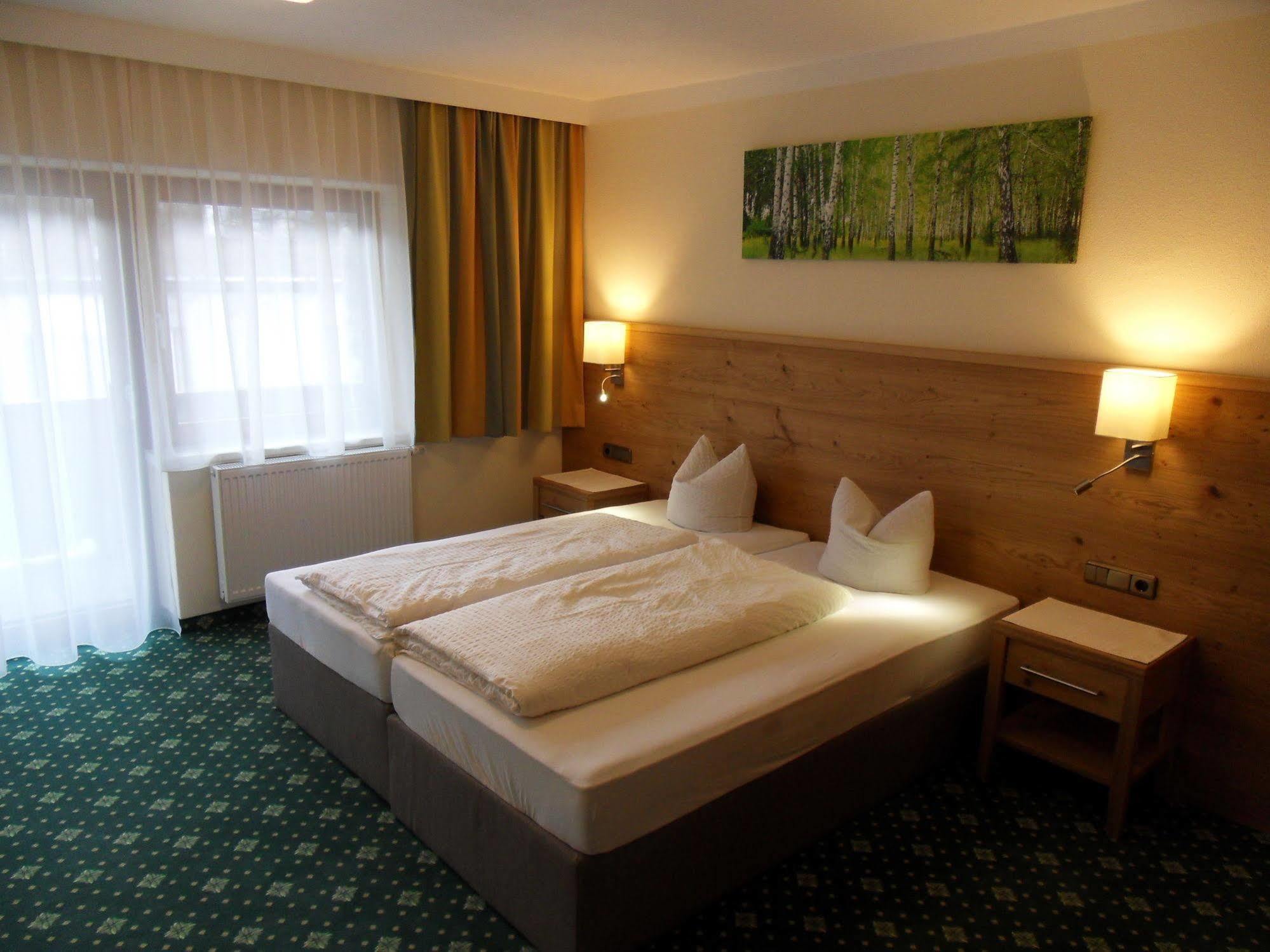 Pension Birkenhof Mayrhofen Eksteriør bilde